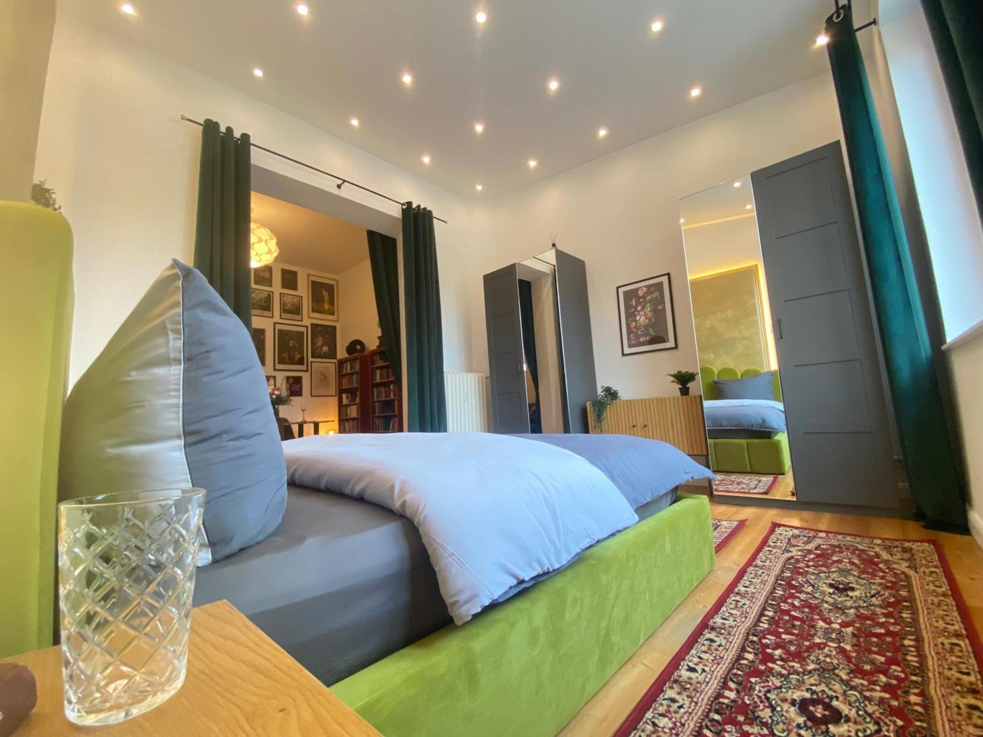 Superhosts King-Bett - Zentrum - Parkplatz - Netflix Bremen Luaran gambar