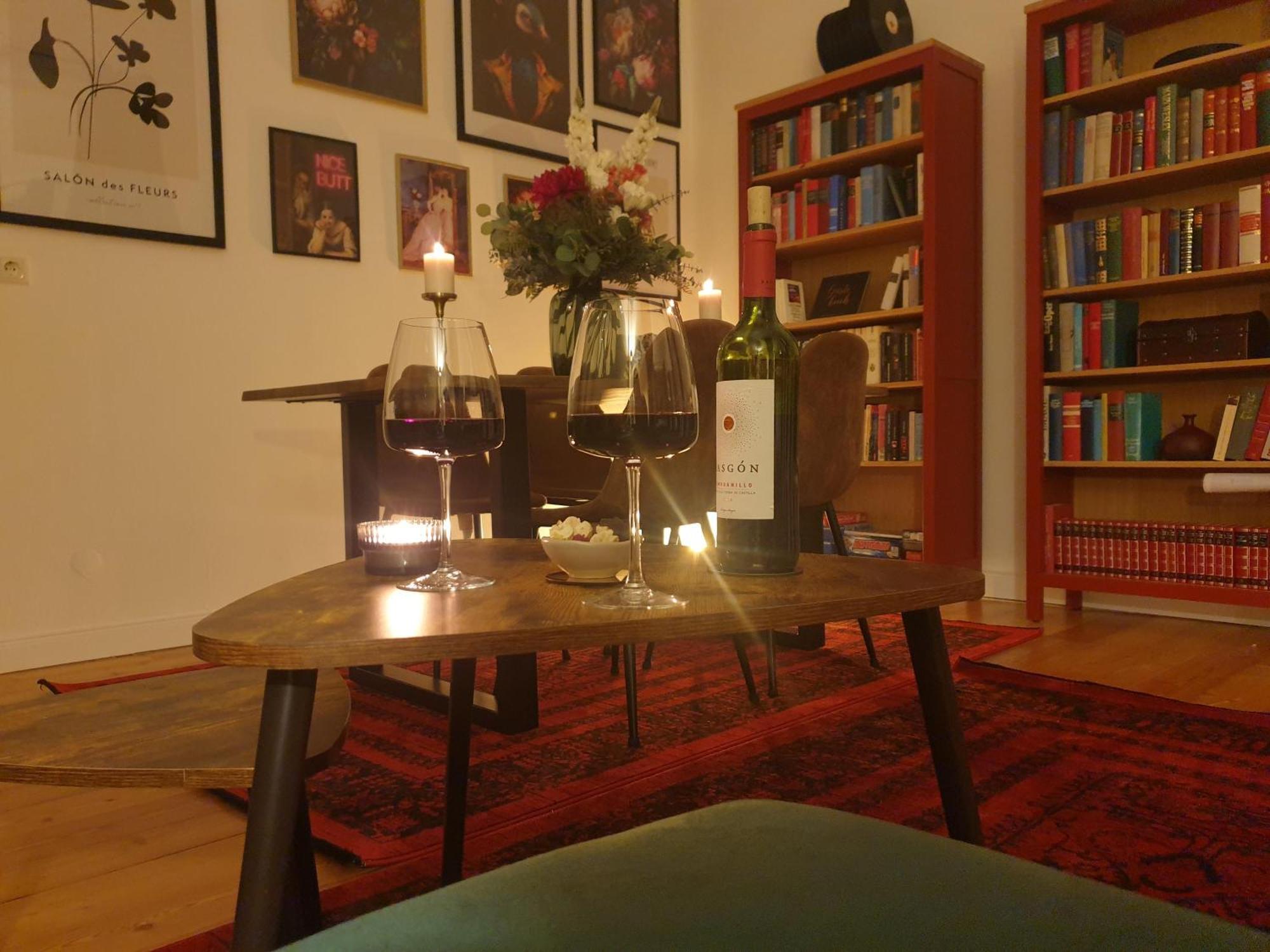 Superhosts King-Bett - Zentrum - Parkplatz - Netflix Bremen Luaran gambar