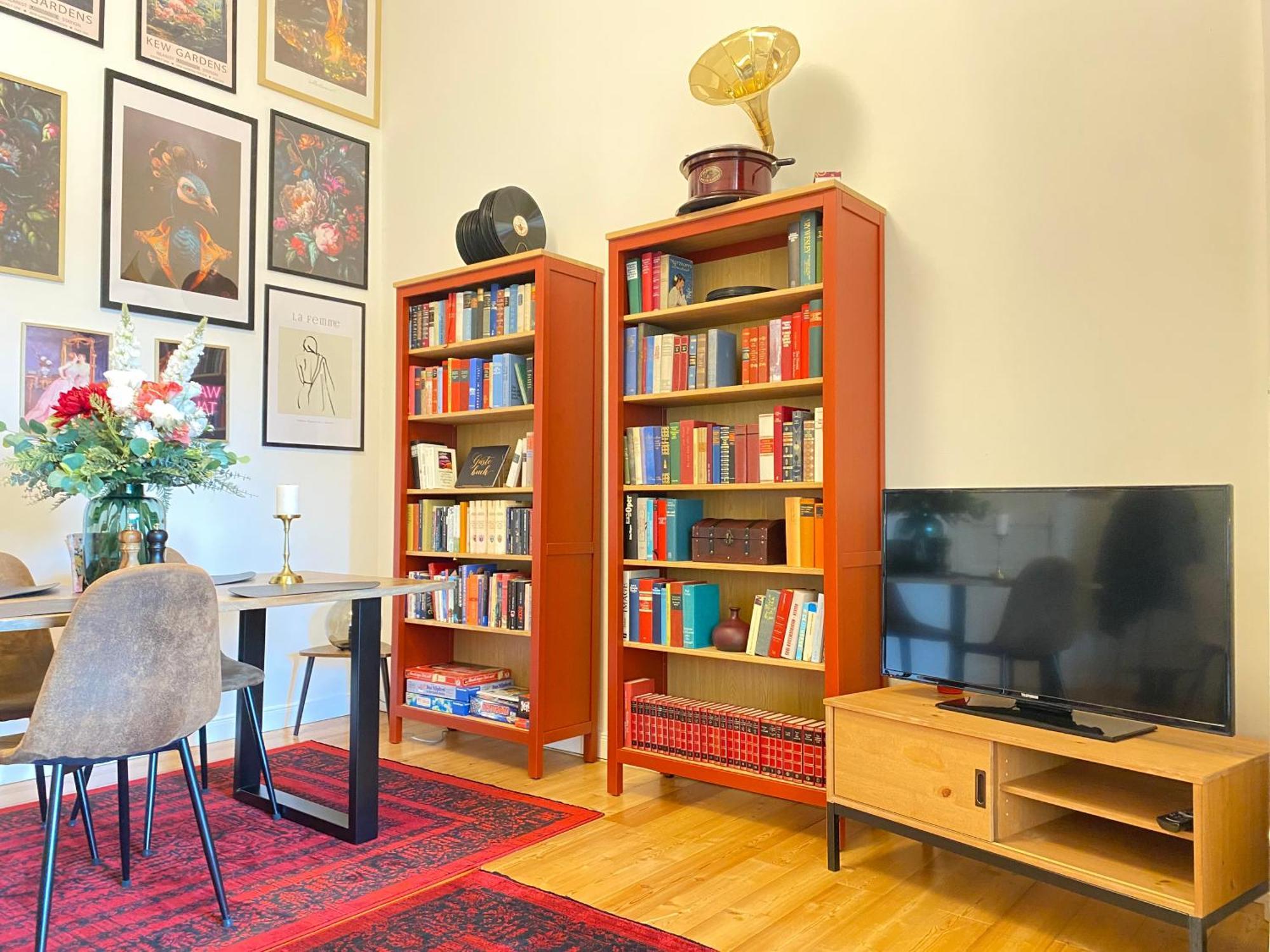 Superhosts King-Bett - Zentrum - Parkplatz - Netflix Bremen Luaran gambar